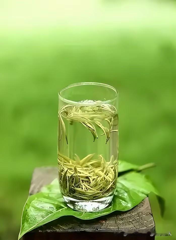 国庆假期7天安排：
第1天：睡到自然醒，在家陪陪家人
第2天：带孩子出去转转，附