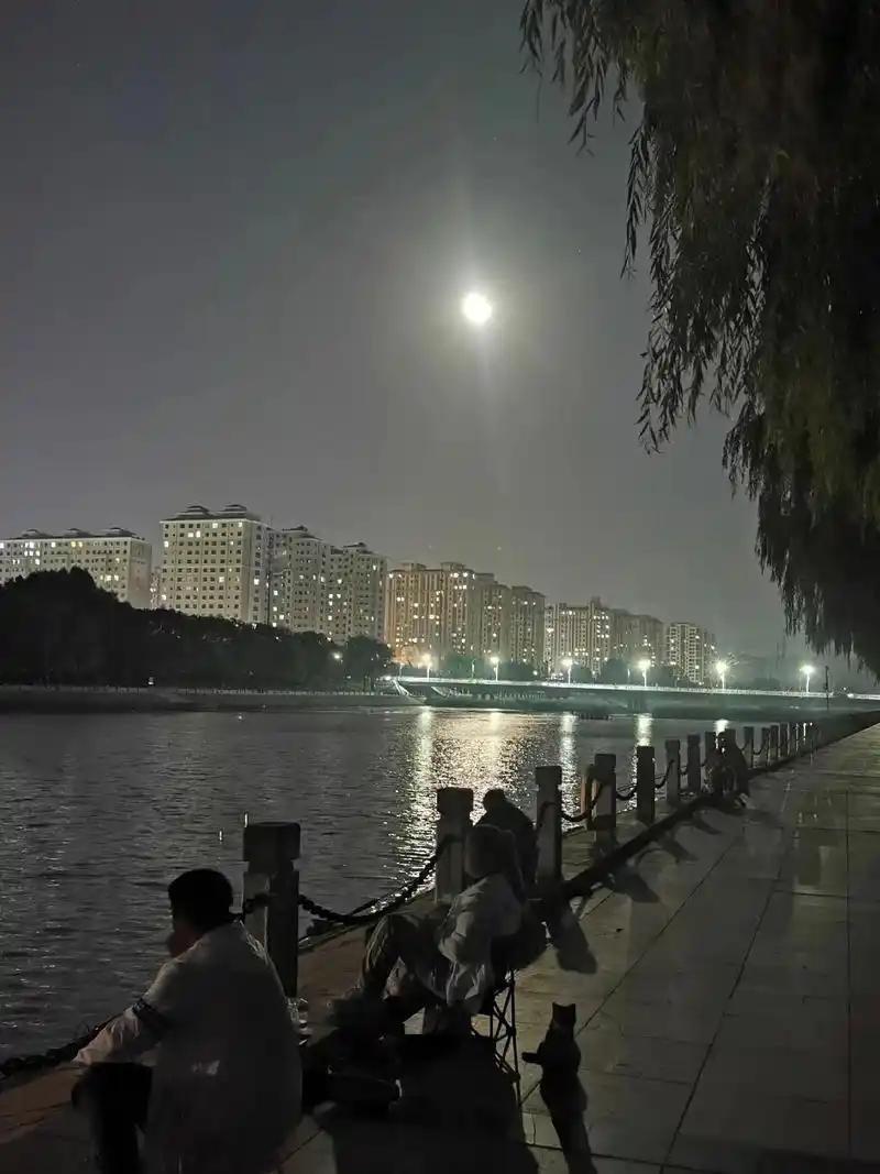 晒图笔记大赛月亮很圆