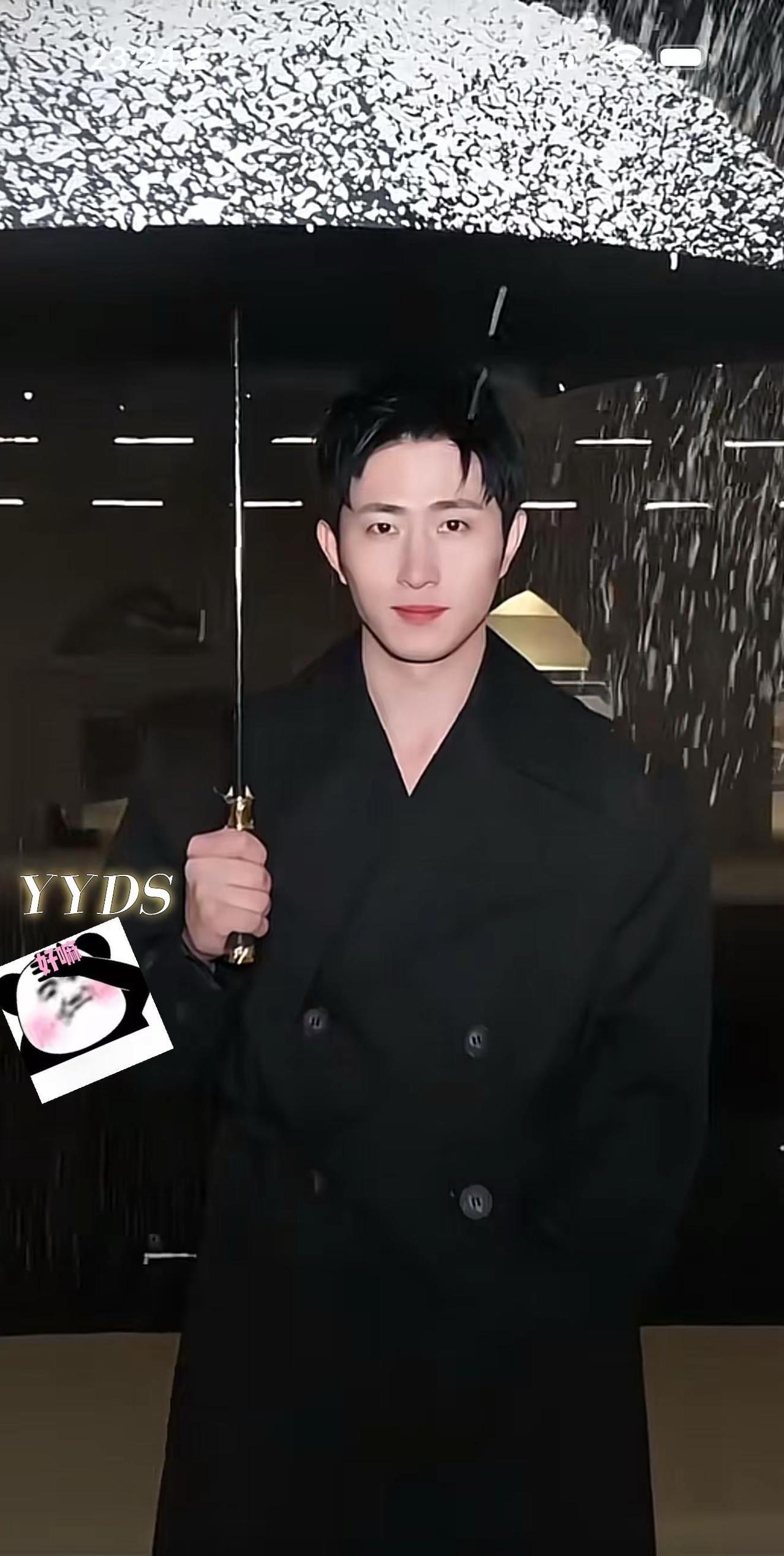 爱就爱了❣️Ifyou爱了✌🏻。王凯沐 @王凯沐