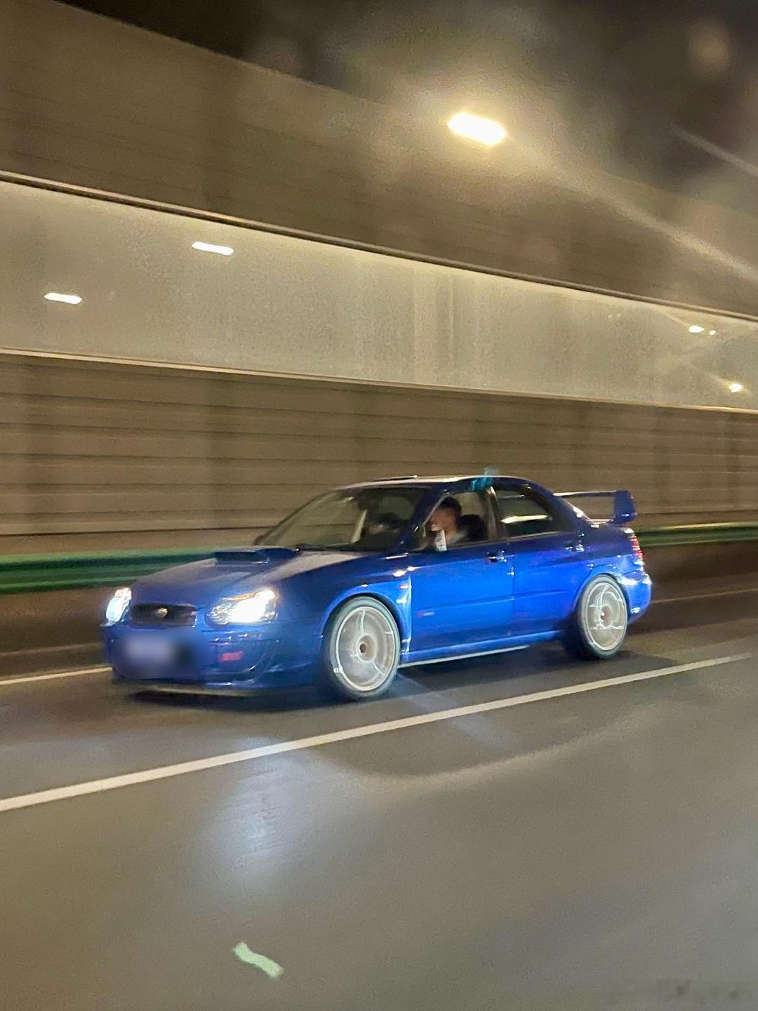 四门大尾翼俱乐部[坏笑] ​​​