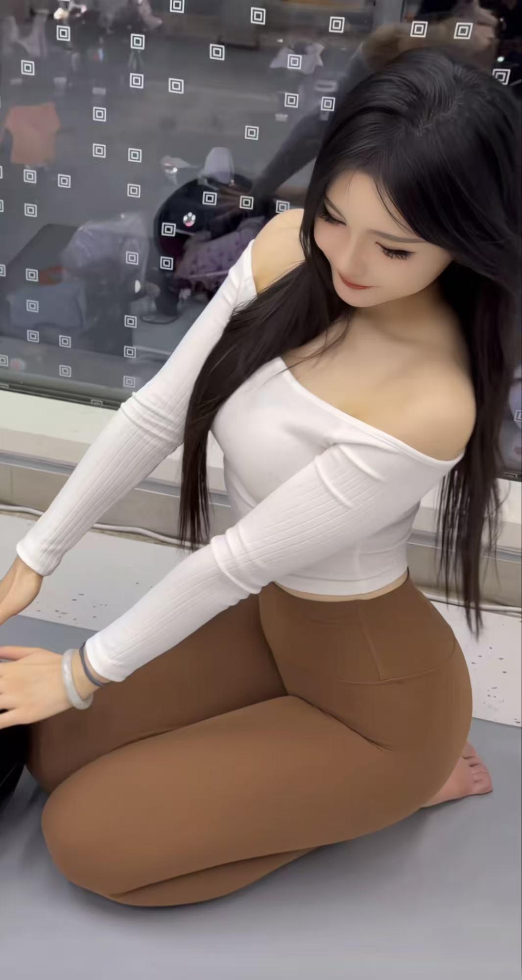 健身女孩穿搭 健身穿搭 大长腿 紧身牛仔裤 瑜伽服搭配