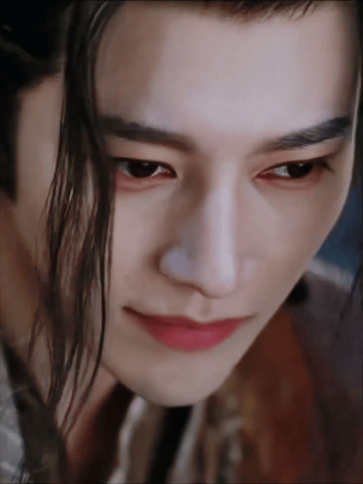 原来这些角色都是梁雪峰演的 现在才后知后觉，他的作品部部是经典啊！每个角色都像刻