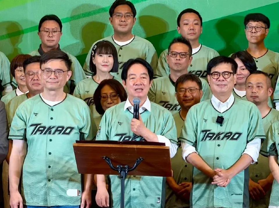 赖某人说，关于高雄市长选举，柯志恩只落后赖瑞隆1%的民调是假民调，是大陆在介入高