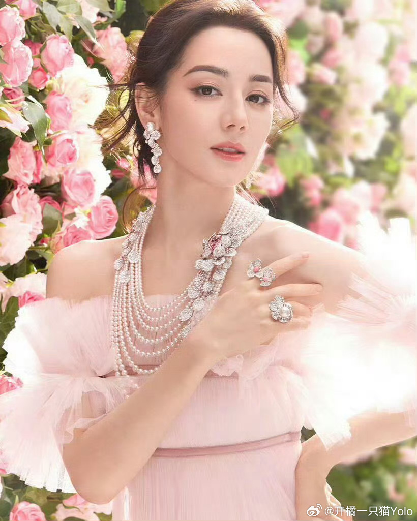 迪丽热巴 御木本迪丽热巴，顶级珠宝+顶级美人，太爽了吧[色] ​​​