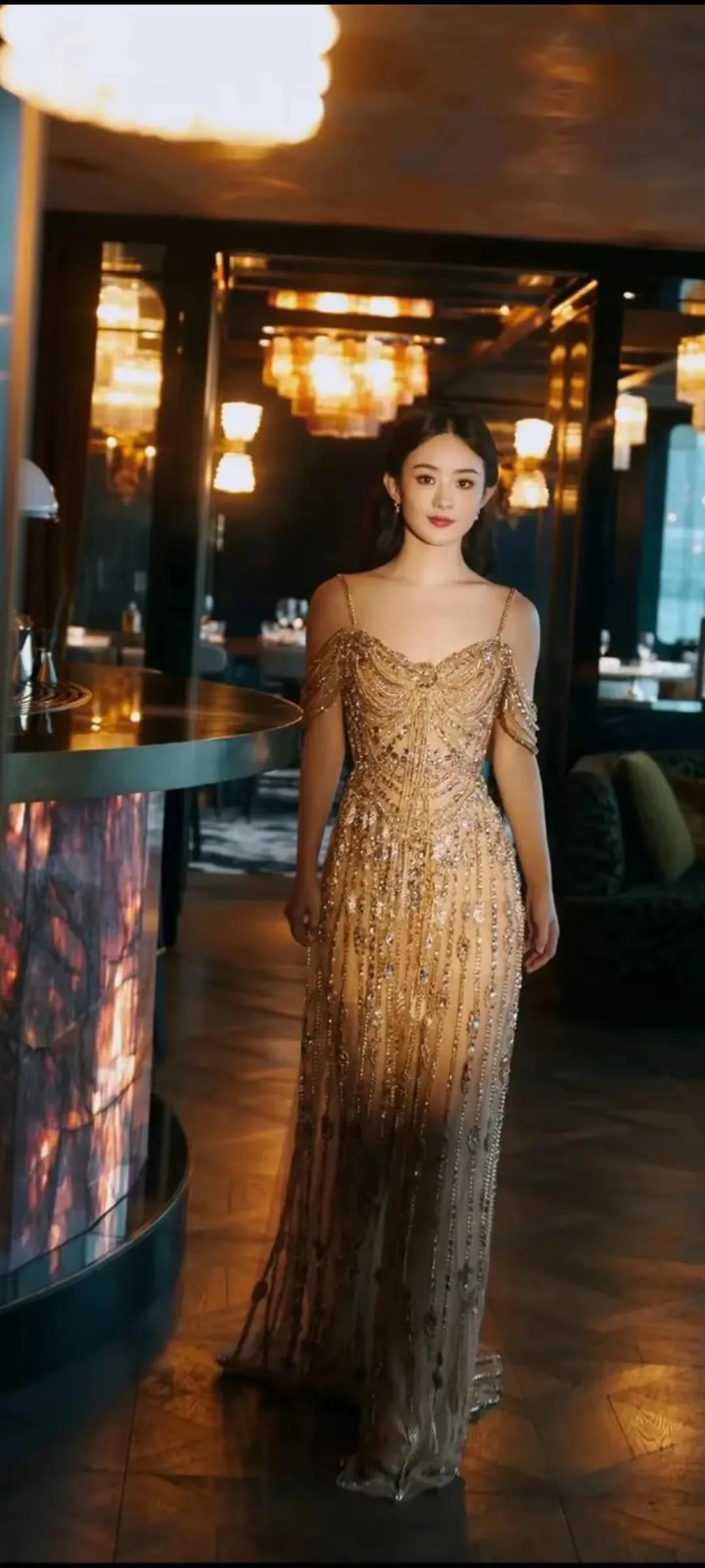 宝子们，赵丽颖能有如今成就，运气和努力那都缺一不可啊！说运气，她确实抓住了一些关