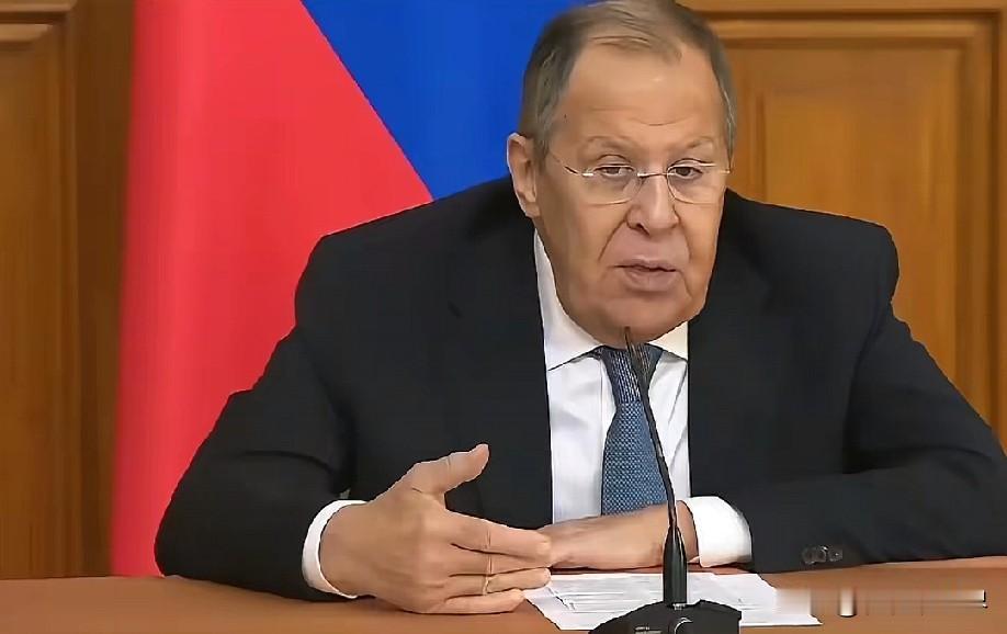 12月17日凌晨的最新消息速报，全都不容错过，第三条：俄罗斯驳斥雇佣兵指控：俄驻