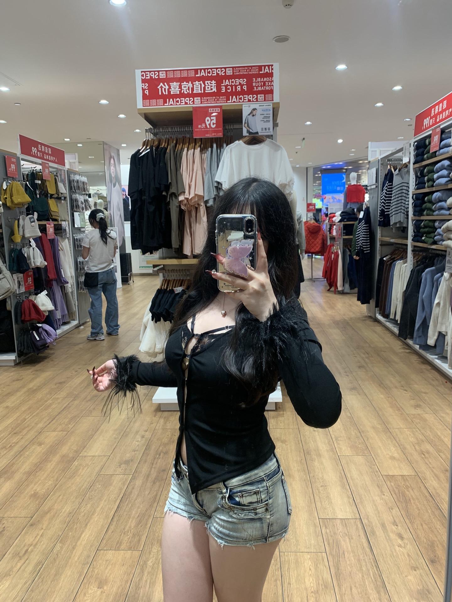 撒过娇发脾气埋怨他不够在乎你