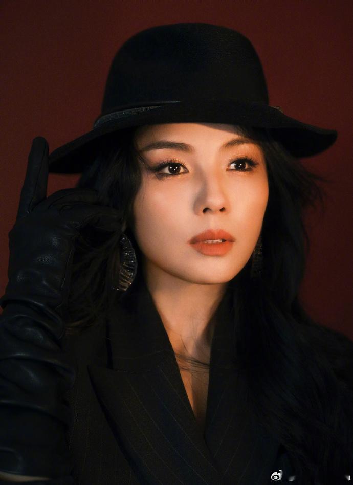 刘涛真的有在偷偷补网梗炙热游戏百厨大战 她玩 “晚饭很基础” 的梗时，没特意强调