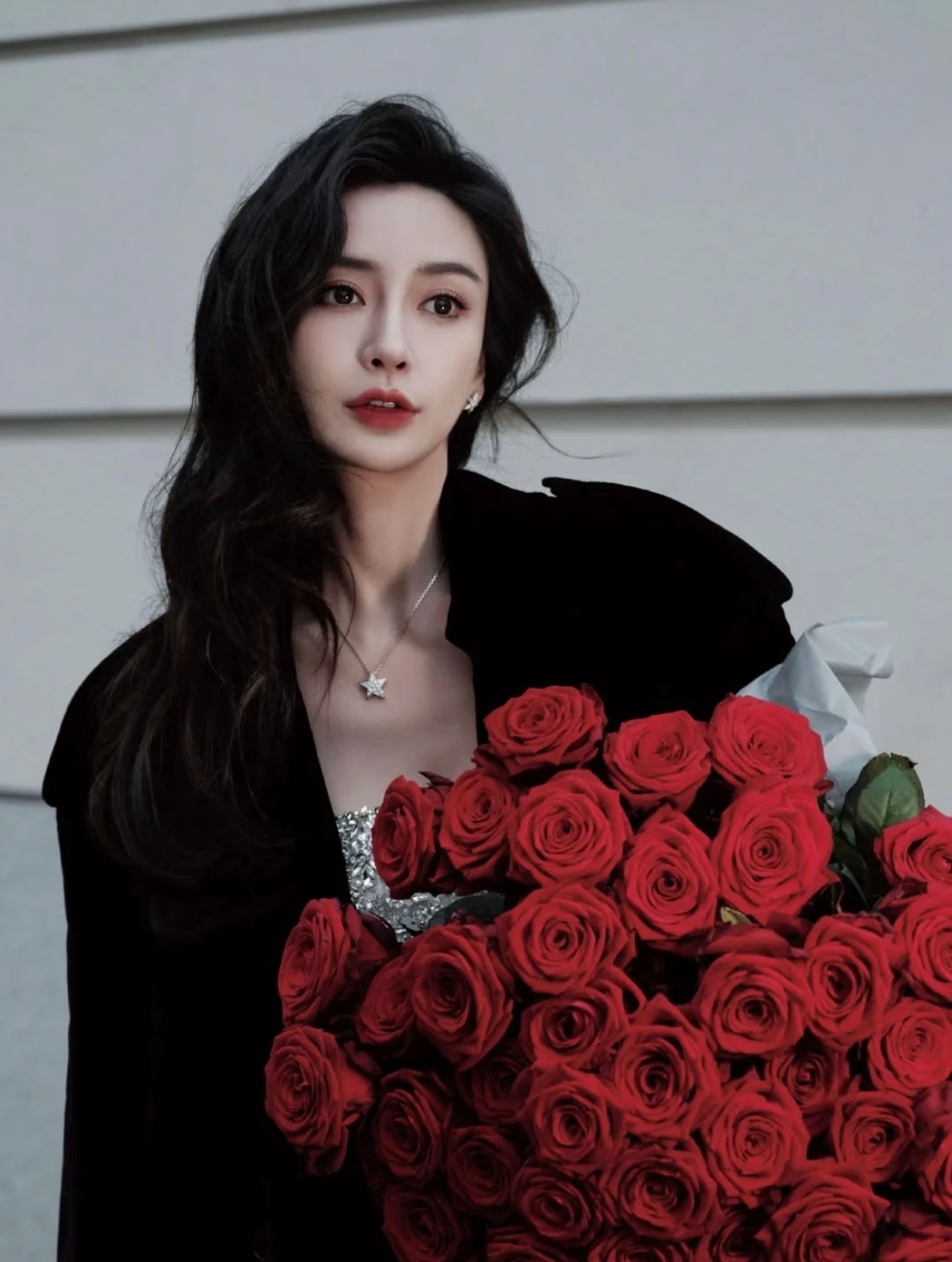 红玫瑰.🌹 ​​​