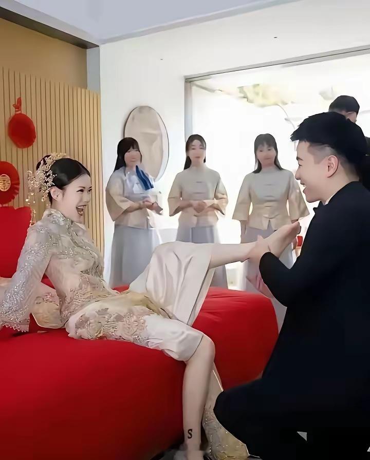 新郎真的不会在乎新娘腿上的纹身吗，