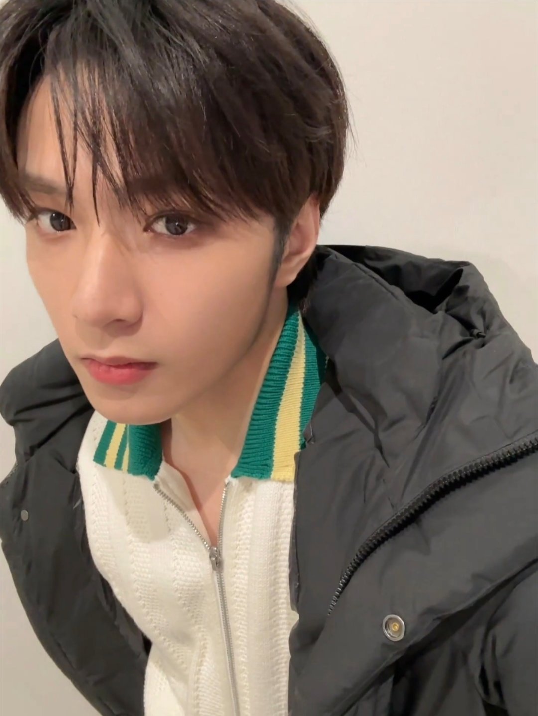 刘耀文帅气下班刘耀文帅帅下班，很帅好嘛， 太帅了吧爱了爱了