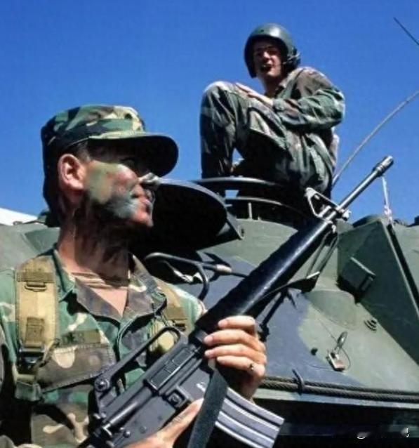 现代化战争有多烧钱？中国14亿人，每人捐1000，可以打多久的仗？

1.4 万