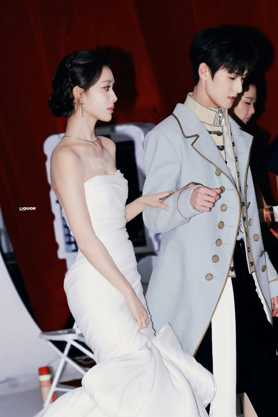 昀牵孟绕去年今日，孟子义李昀锐真的太甜了，你俩可以原地结婚吗！