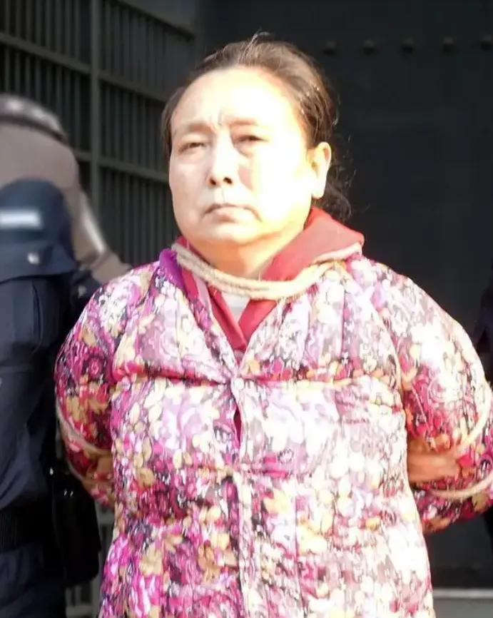 2018年，湖南湘潭的杨克莲被确认身份后，步向了刑场。在她被执行死刑前，这成了她