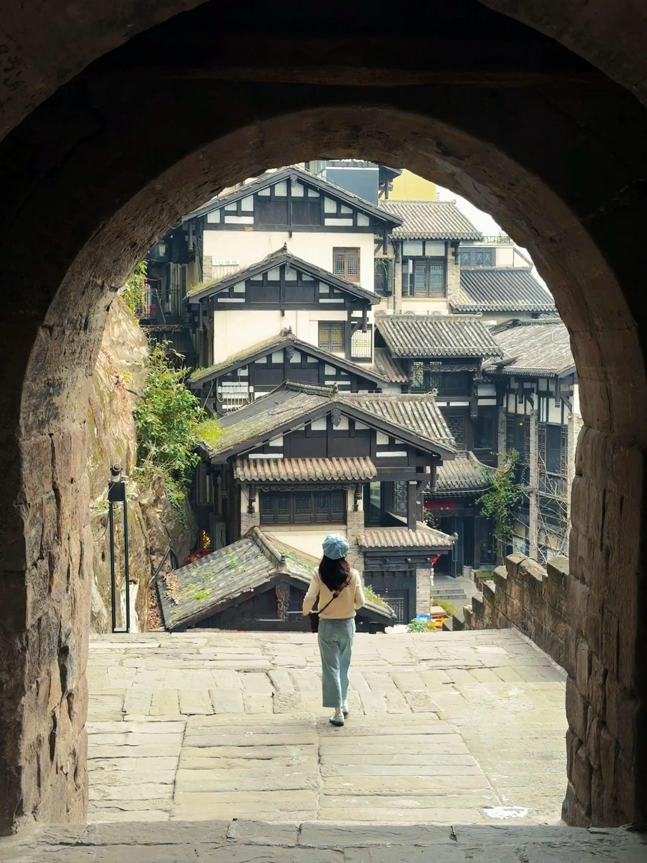 去了重庆8次，强推这条两日游路线。来重庆！不要只去人挤人的洪崖洞 这两...