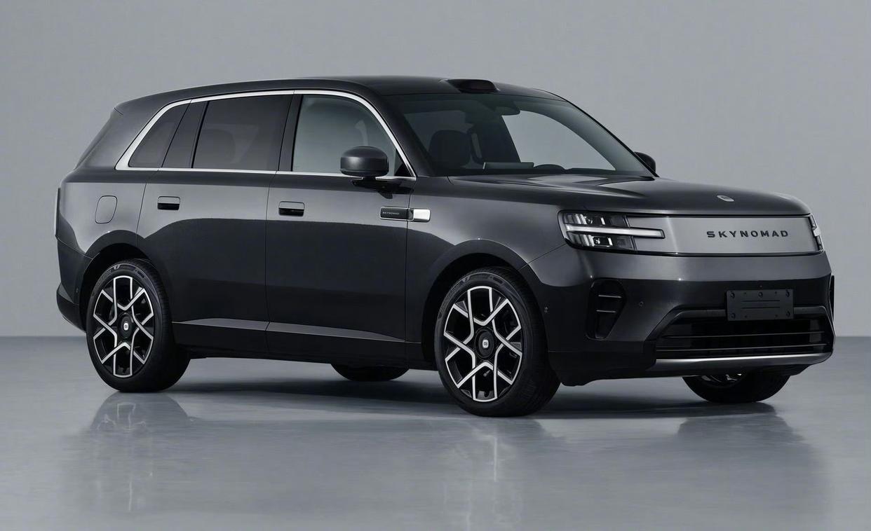 小米澎程 N70作为小米首款增程SUV，正式进入家用 SUV 市场，主要对标本田