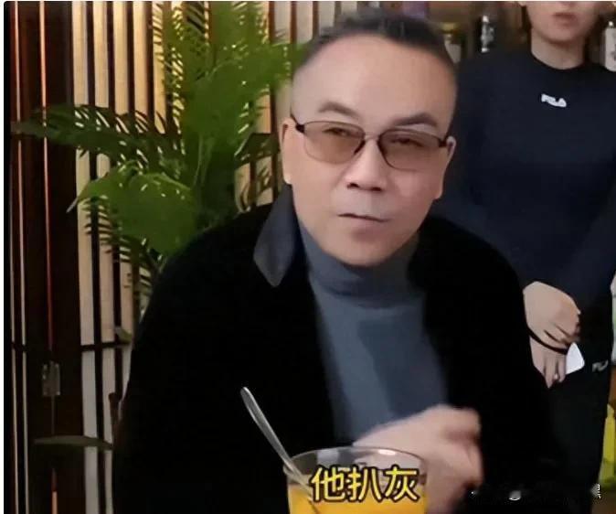 杨老五，一着不慎满盘皆输。

海河事件，杨老五被捶的七荤八素，在一般人看来，名誉