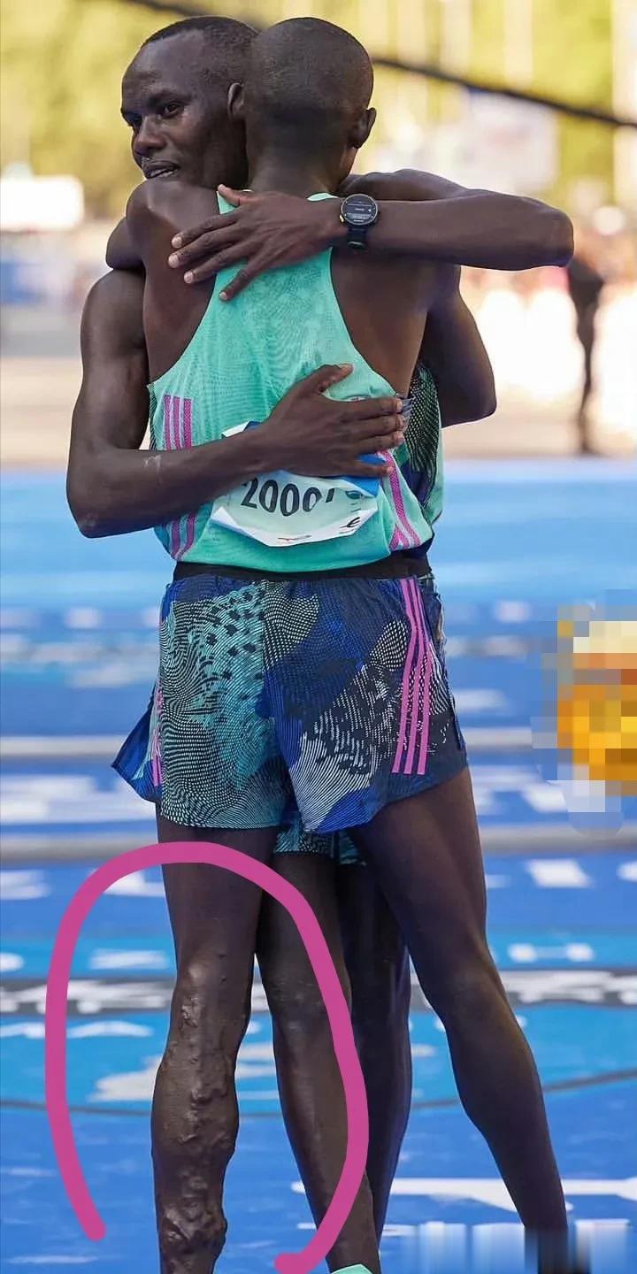 肯尼亚🇰🇪选手Charles Matata 马德里半程马拉松1:00:21完