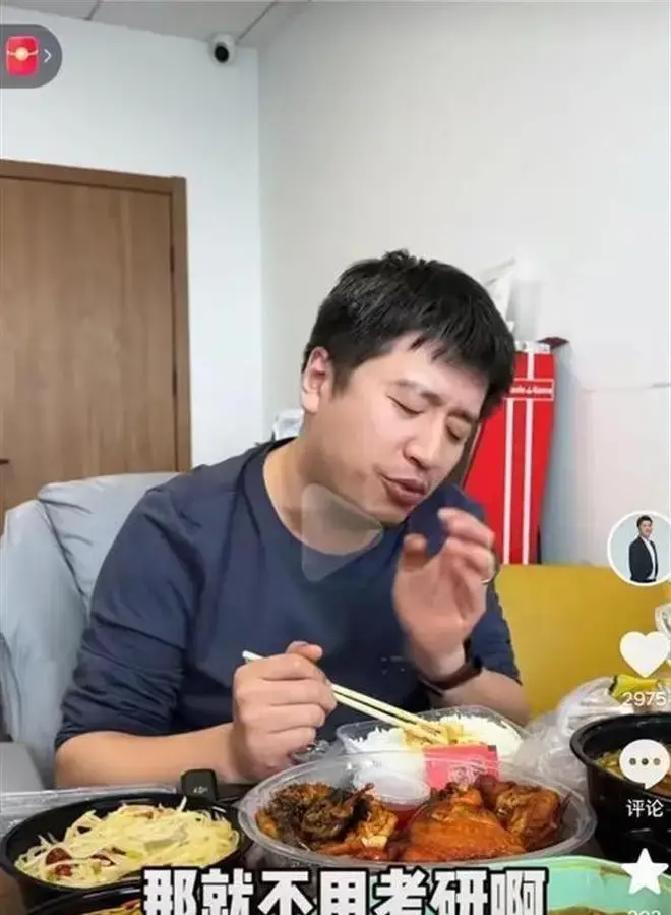 41岁北京突发心源性猝死，张雪峰从考研指路人变内卷受害者，这反差谁扛得住？

张