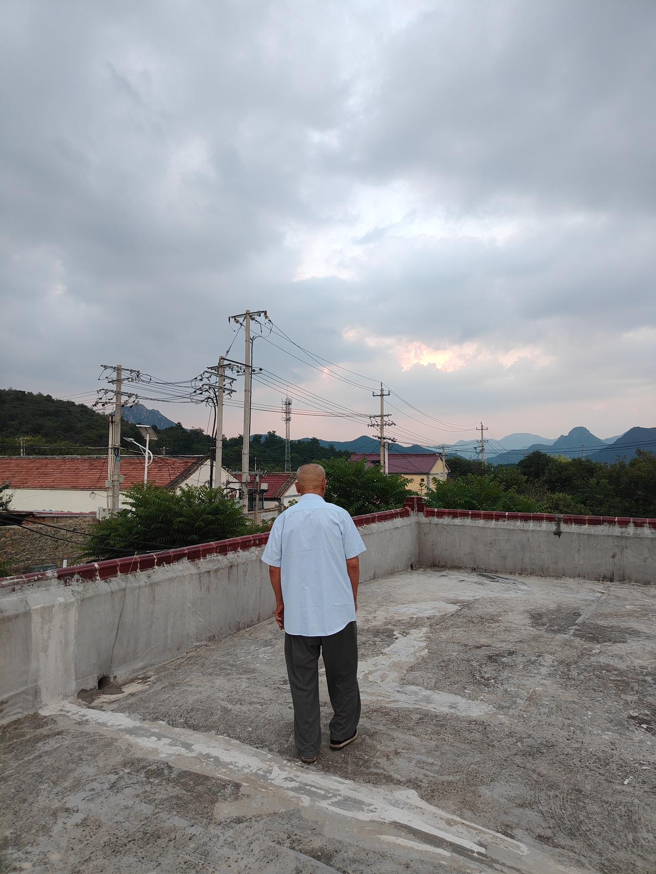晒图笔记大赛逆风飞翔：逆境是磨刀石。王阳明龙场悟道，困厄中见真章。禅语：不经一番