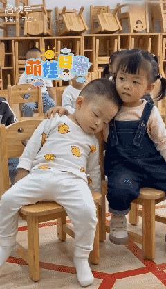多懂事的小姑娘啊！[666][666][666][赞][赞][玫瑰][玫瑰][玫