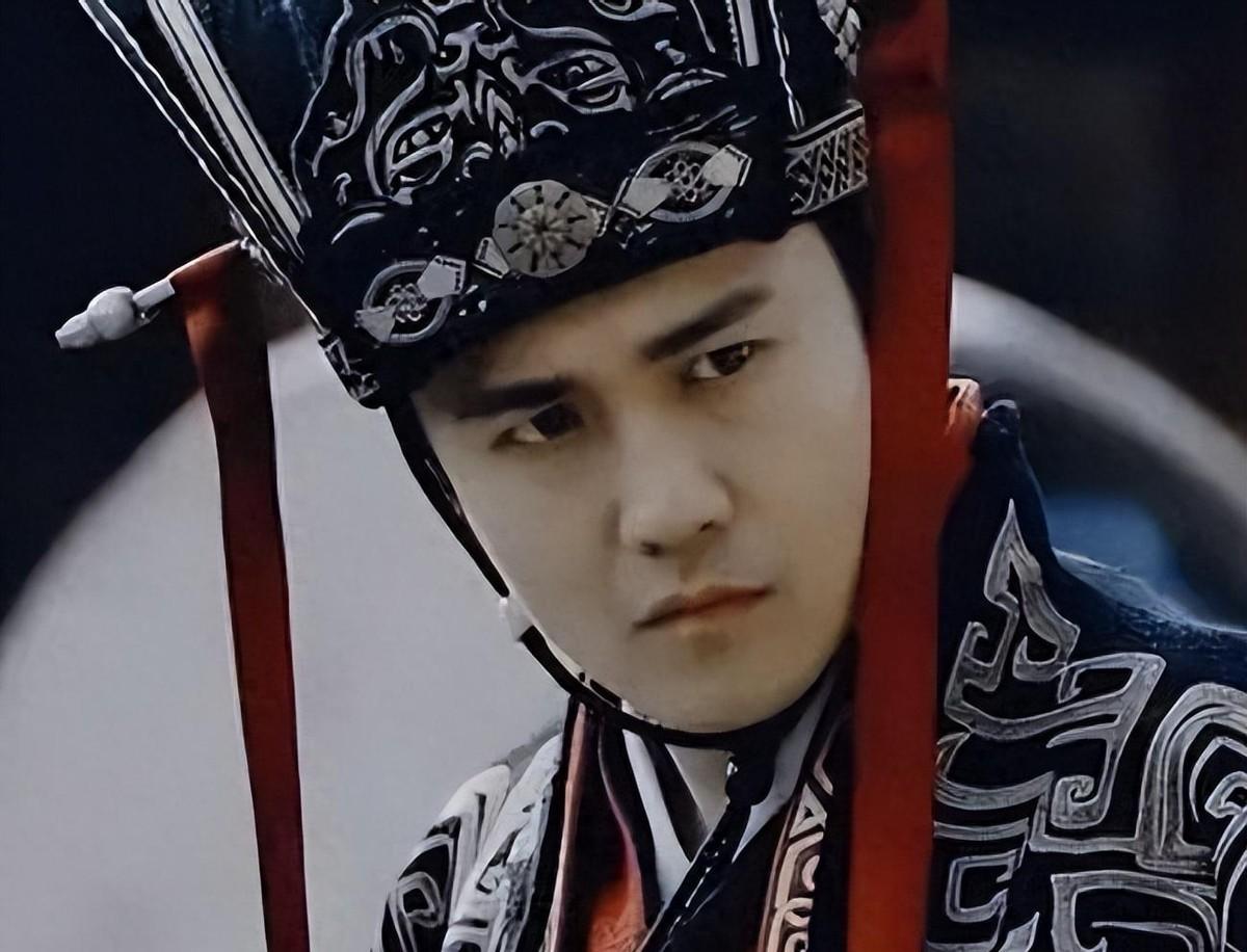 《三国演义》说曹操因妒杀杨修其实不准确，史书十五字揭示真实原因你了解吗？
公元2