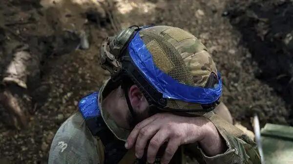 357票赞成、1票反对！乌克兰继续延长戒严令。刚刚，多家外媒发布快讯称，乌克兰最