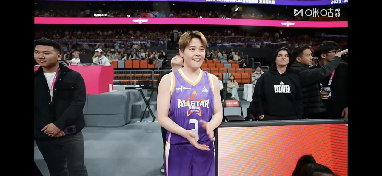 WCBA历史得分王与今晚三分王PK，还赢了！

真的是宝刀未老啊，常言道：“拳怕