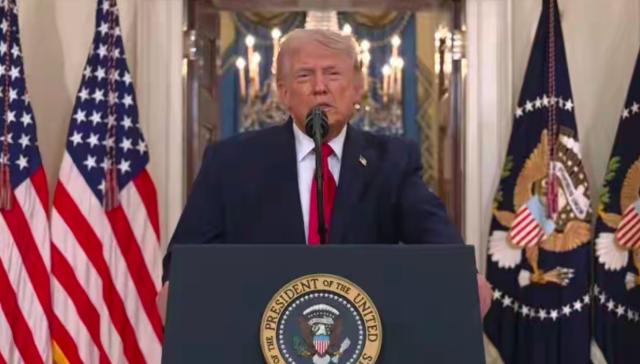 老美万万没料到，伊朗直接甩出了同归于尽式的硬核警告！

就在4月3日，伊朗军方公