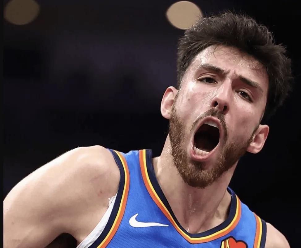 刚看到一项数据统计，是关于DPOY最佳防守球员的概率的，第一名是切特的40%，第