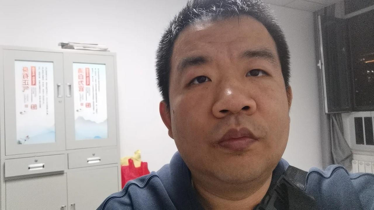 培养孩子家务与生活技能之道
 
一、培养孩子做家务的方法
 
（一）根据年龄循序