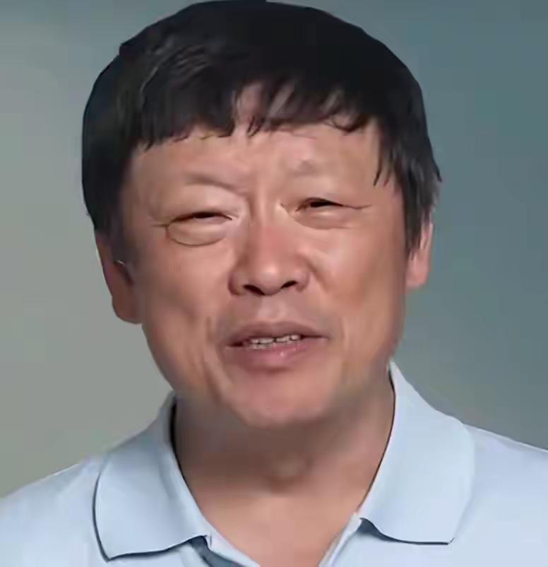 胡锡进把蔡康永的行为斥为“犯了大忌”，这本身才是实打实的犯了大忌。
老胡这番评价