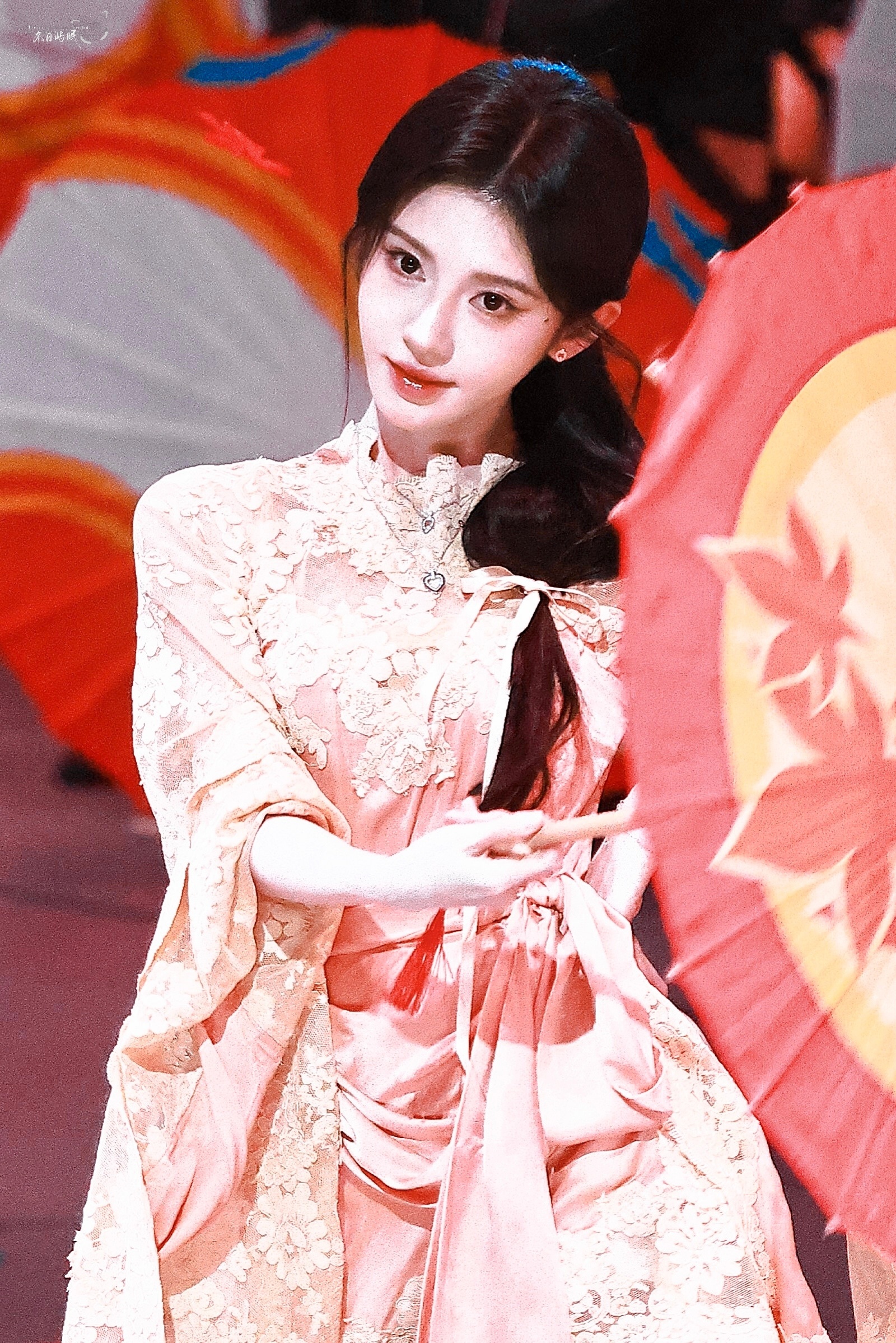 jjy鞠婧祎姜黎非jjy鞠婧祎千香零零散散的世界 我很幸遇到了你( ｰ̀֊ｰ́ 