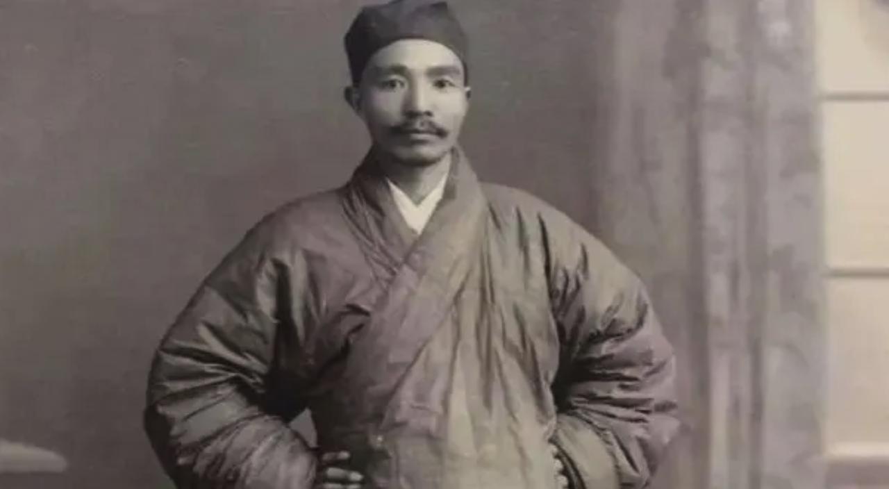 1937年，南京沦陷后，多名日军离奇死亡。"快追！"调查后众人惊住：凶手竟是一个