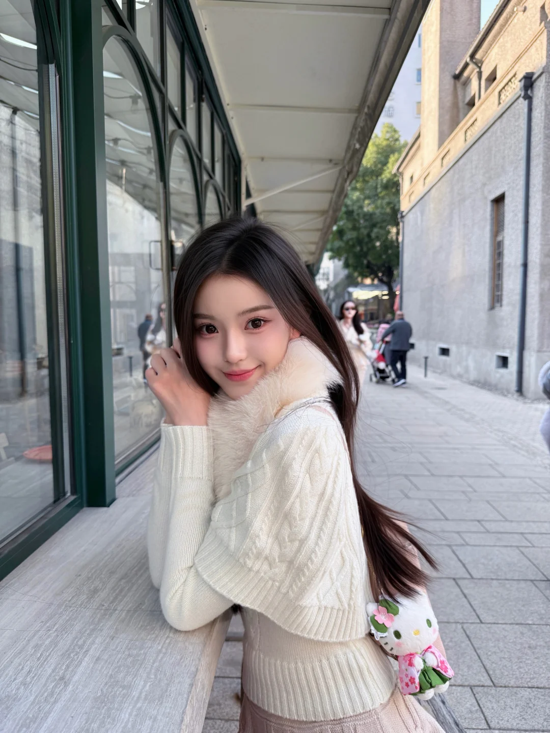 看似很乖 实则更乖