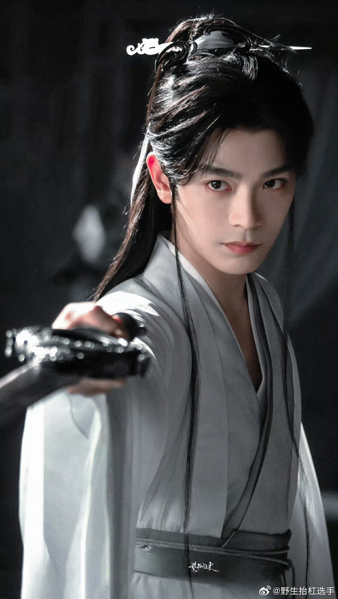 司宫令开机丁禹兮和宋祖儿终于合作上啦，皇子和女官的设定也太好嗑了，宫廷里的身份反