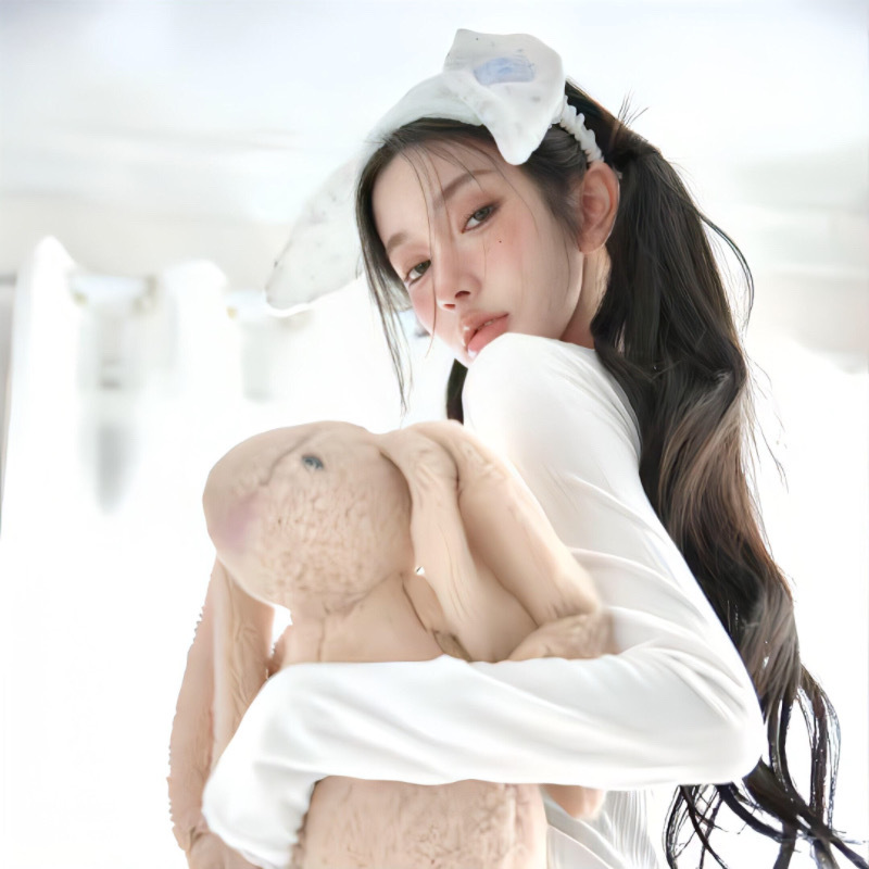 𝑾𝒆𝑪𝒉𝒂𝒕｜头像集💭温柔韩系女头｜淡颜系头像｜慵懒风女头｜日系清