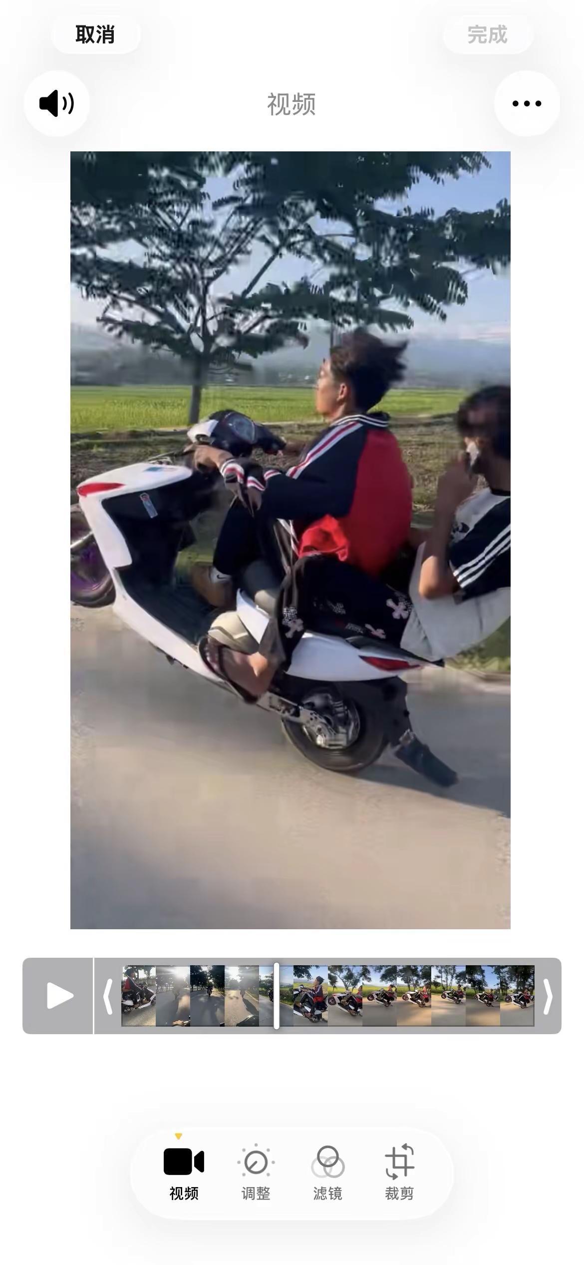 差点砸死