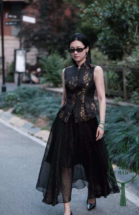 把新中式穿出黑手党的感觉