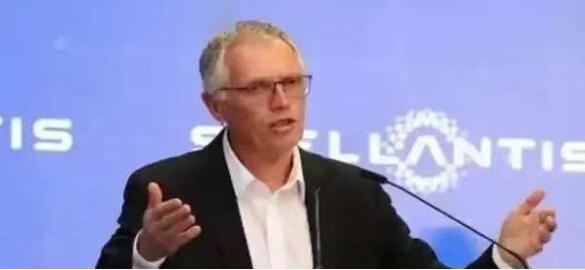 有人问安世破产了谁的损失大？答案很简单，目前安世半导体是100%的中资企业，当初