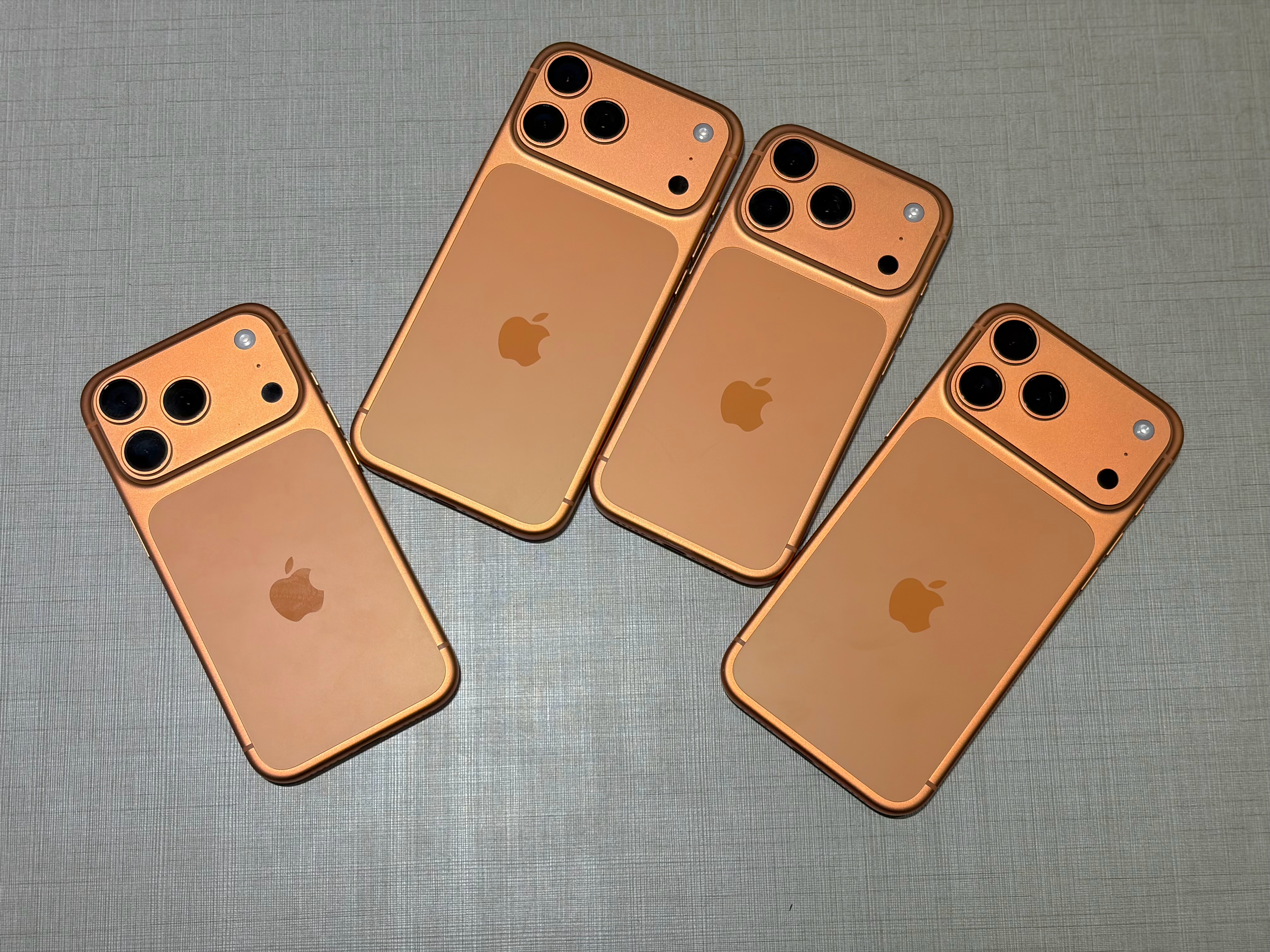 iPhone 17 Pro系列，部分人还是选择了新款颜色，爱马仕橙，这颜色，符合