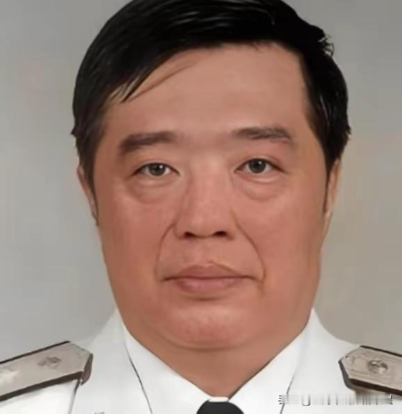 1998年，香港贺龙之子贺鹏飞，看四下没人，闪身冲进一间商人办公室，凑到那人耳边