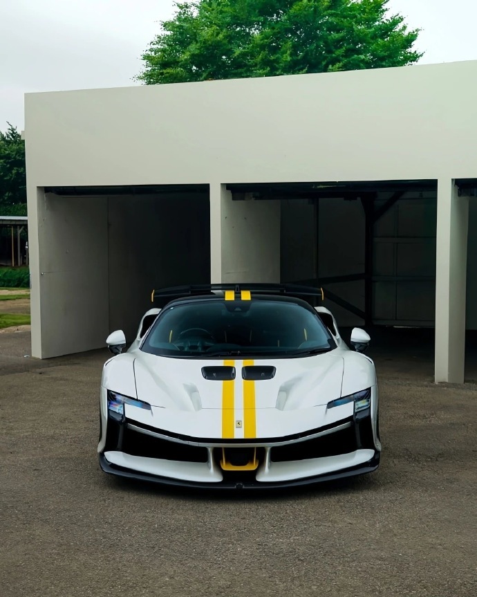 法拉利SF90 XXstradale！