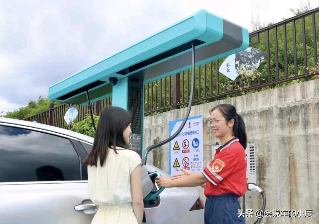 从协议到现实：中石化与比亚迪“万站计划”加速落地

近日，中国石化与比亚迪的合作
