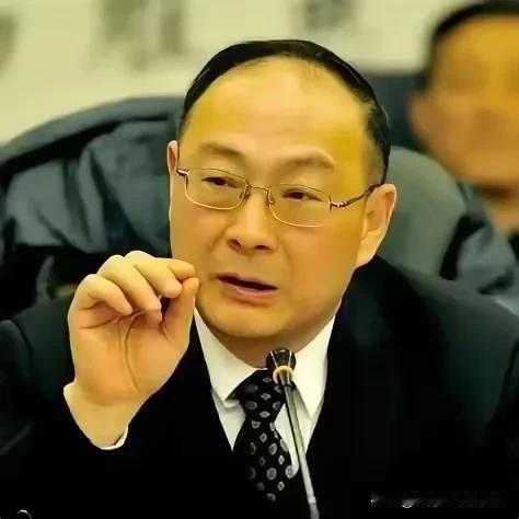 终于有人把这张窗户纸捅破了！金灿荣教授9月5日公开表态，全社会真该清醒一下了——