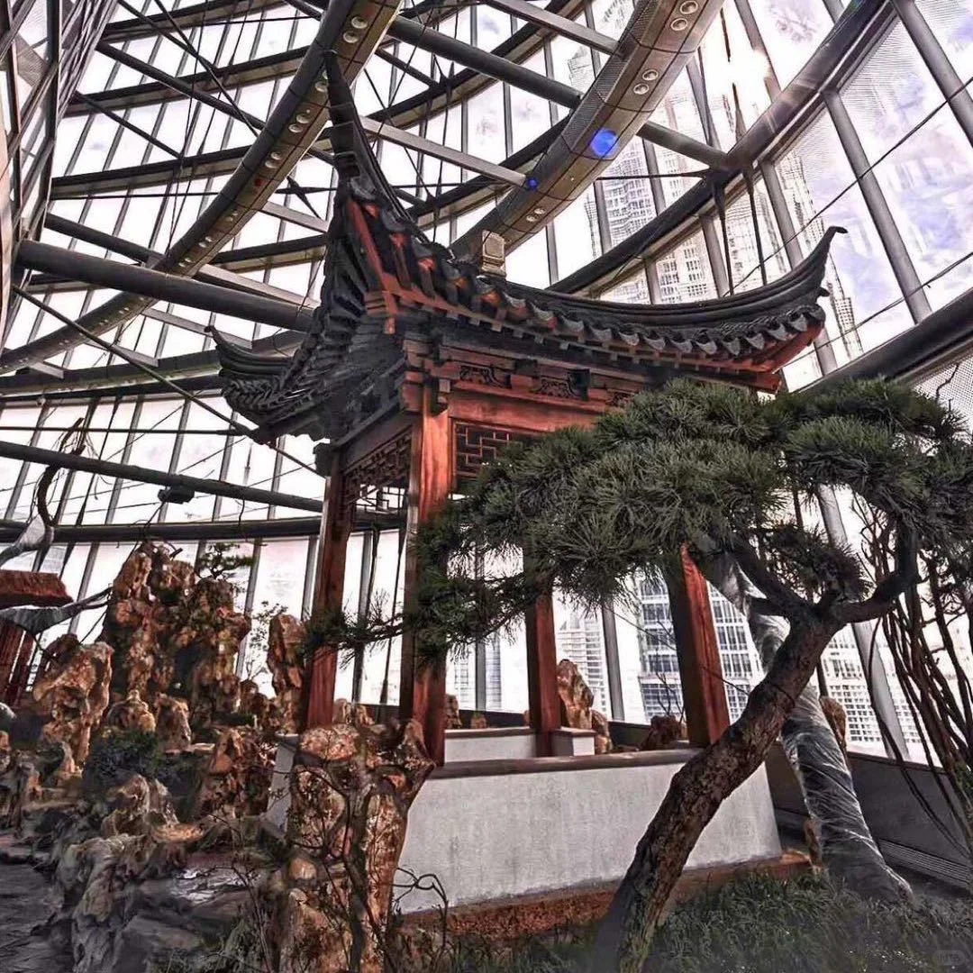 全金丝楠木打造的空中亭子