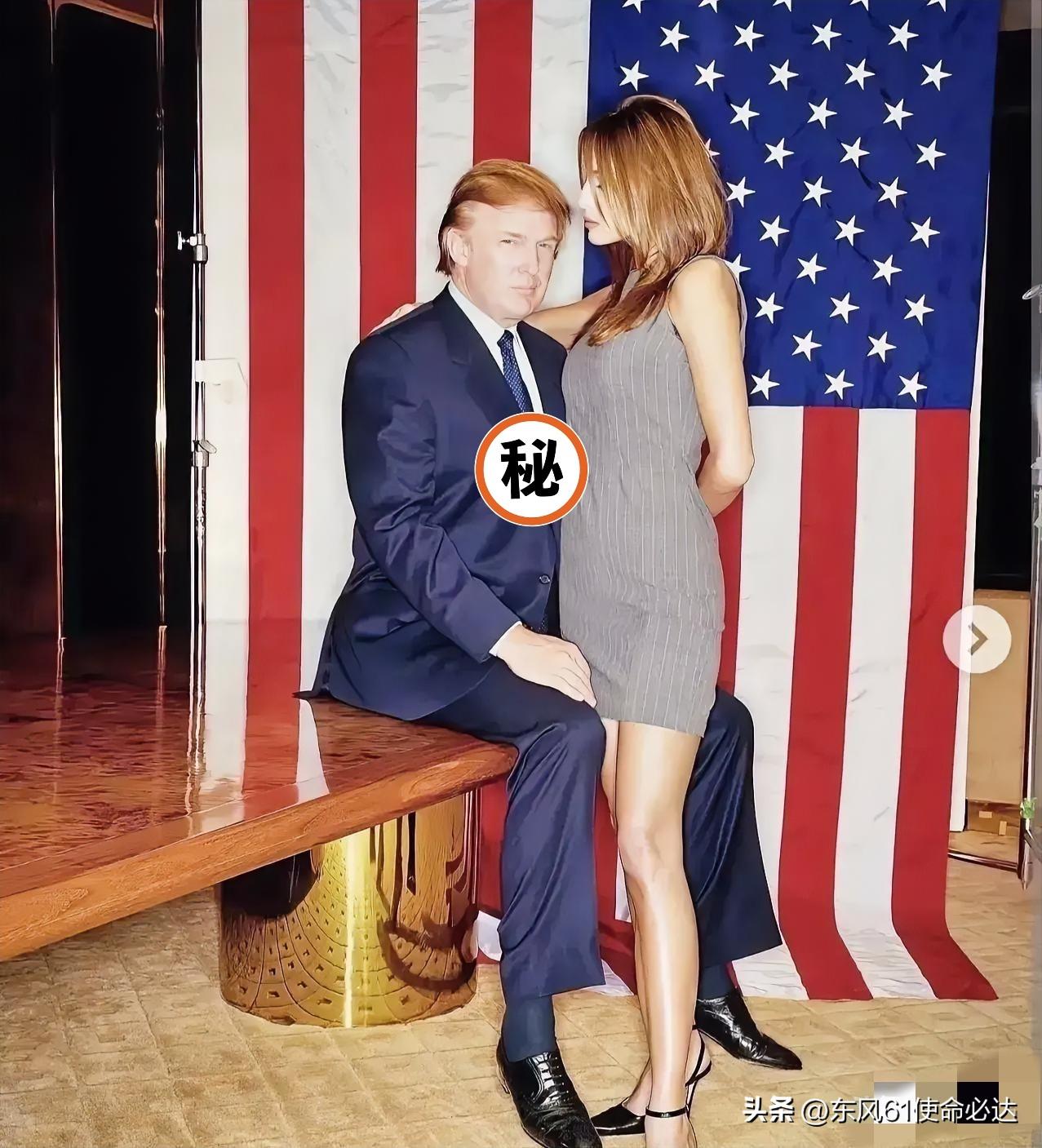 特朗普和梅拉尼娅合影时、也按耐不住躁动的心，这张照片拍摄于98年，两人还没有结婚