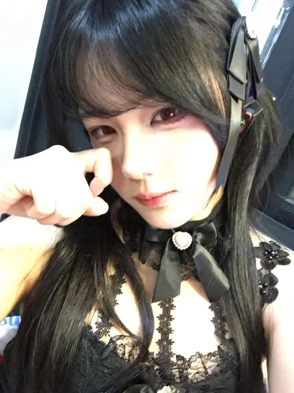 天使和你比起来还是逊色许多