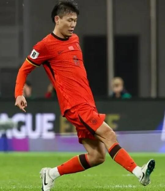 李源一被补招入国家队，球员已经抵达迪拜