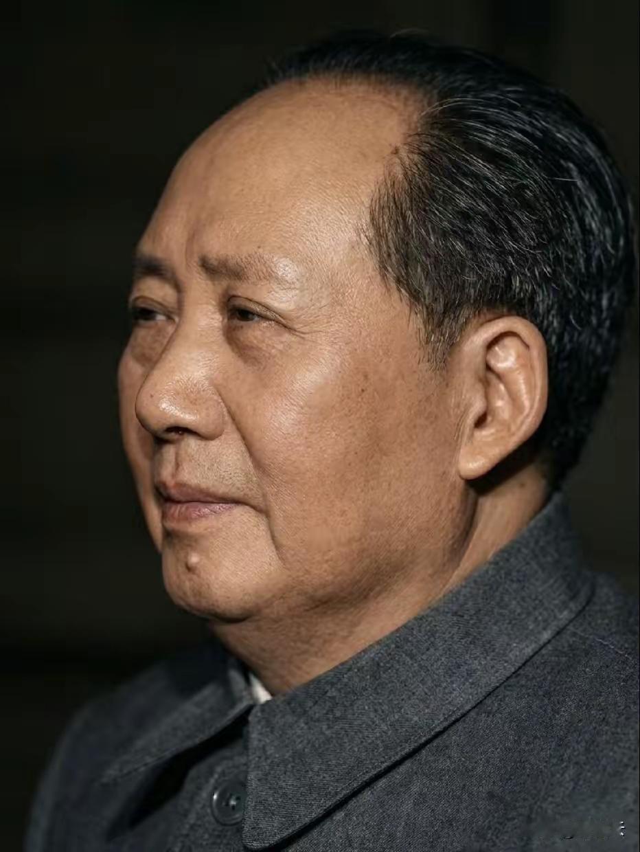 为人民服务的伟大领袖，我们感谢你，我们爱戴你，我们永远怀念你。。。